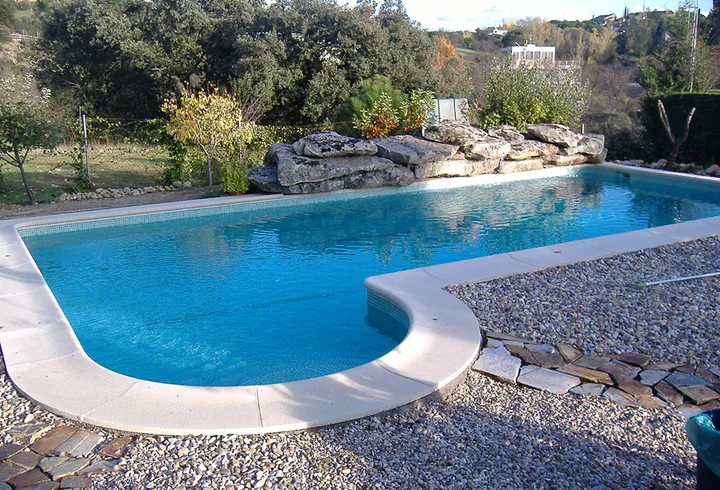 Piscinas de hormigón en parcelaciones